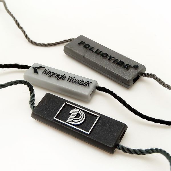 Hang Tag String Lock